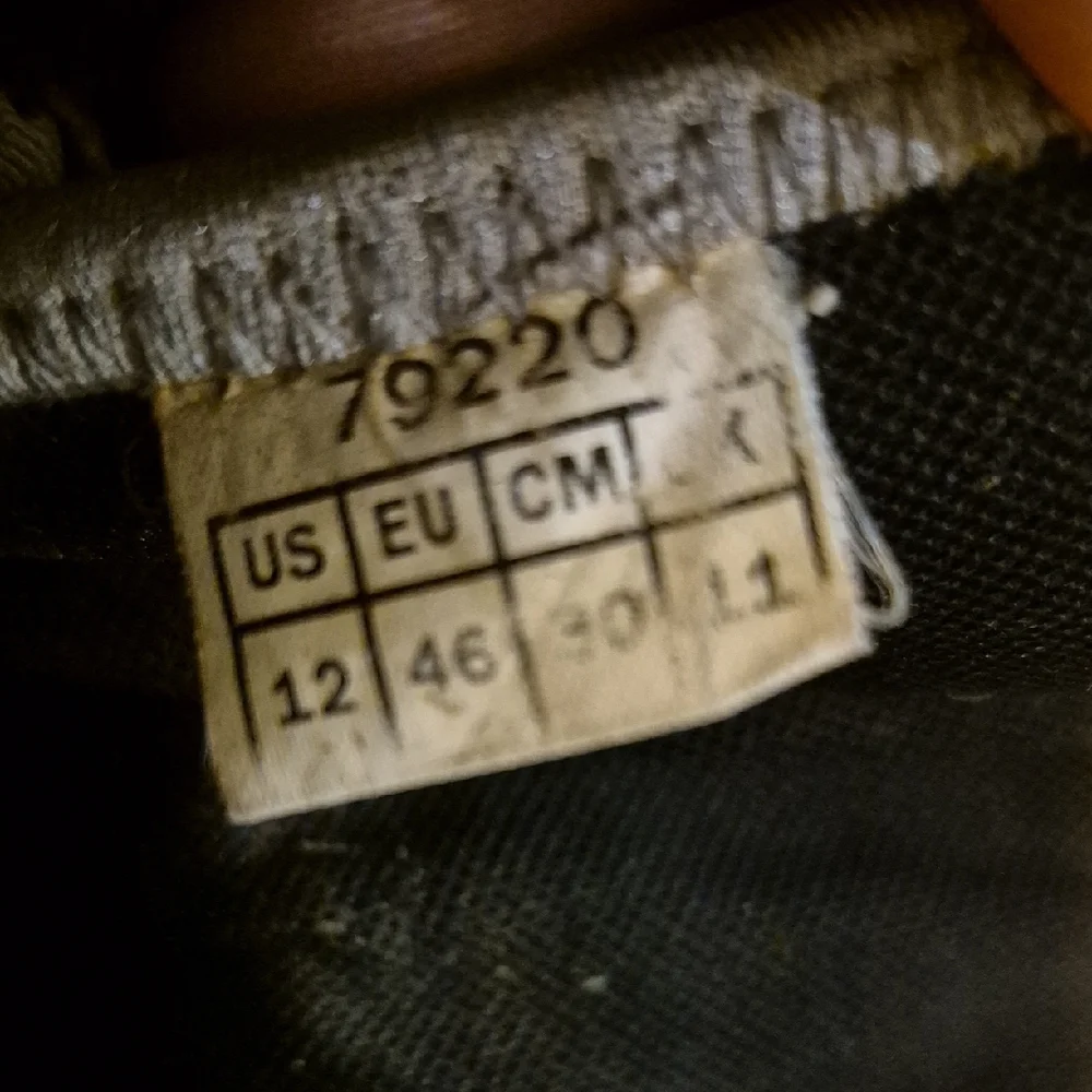 Patagonia Men's Riverwalker Boots - Picture 2 of 7